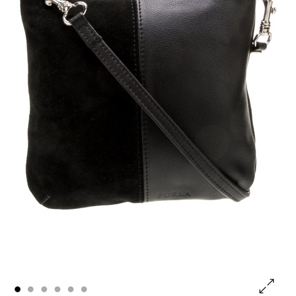 Furla Elegant Black Shoulder Bag - Picture 1 of 2